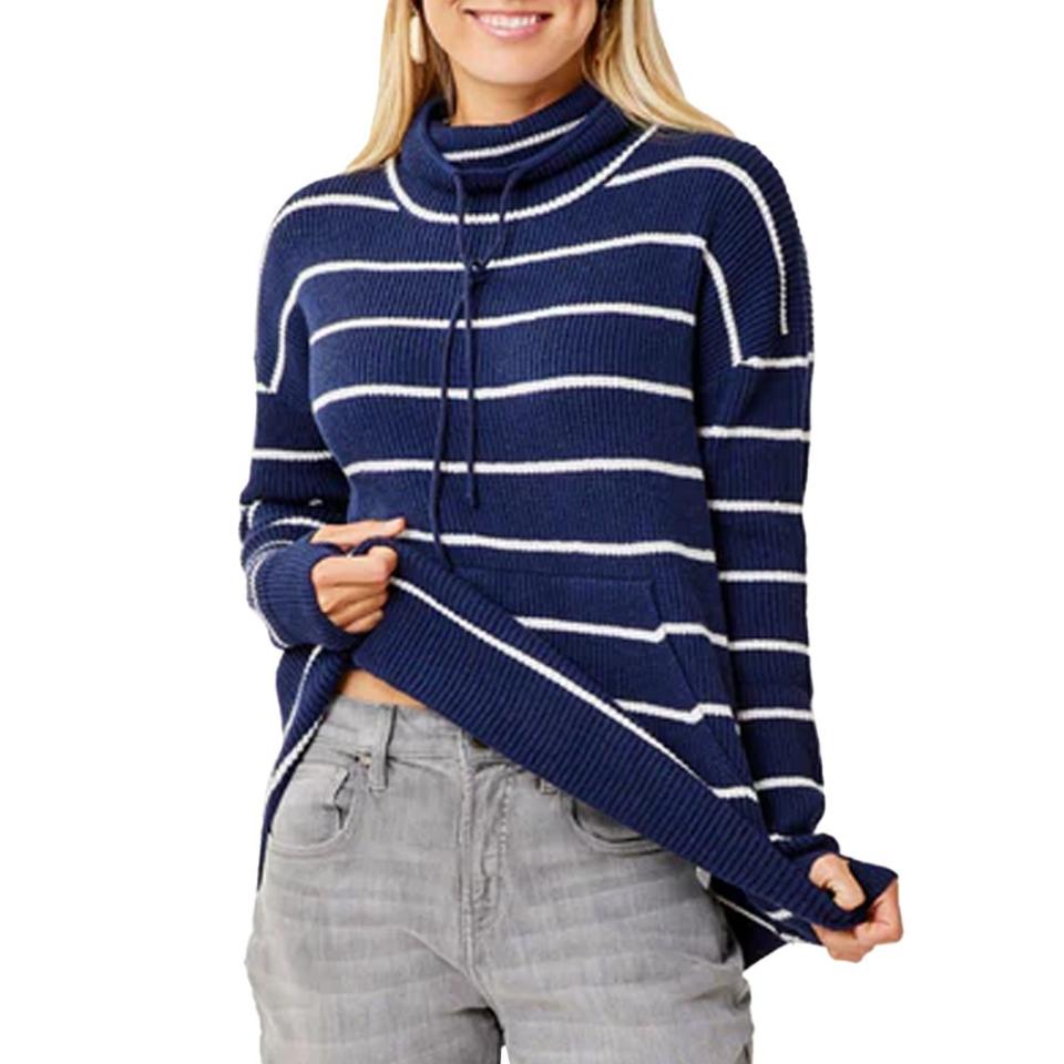 <p><a href="https://go.redirectingat.com?id=74968X1596630&url=https%3A%2F%2Fwww.carvedesigns.com%2Fproducts%2Frockvale-sweater-navy-mini-stripe%3Fvariant%3D42680309973163&sref=https%3A%2F%2Fwww.bestproducts.com%2Fbeauty%2Fg223%2Fbest-gift-ideas-for-wife%2F" rel="nofollow noopener" target="_blank" data-ylk="slk:Shop Now;elm:context_link;itc:0;sec:content-canvas" class="link ">Shop Now</a></p><p>Rockvale Sweater</p><p>carvedesigns.com</p><p>$61.50</p>