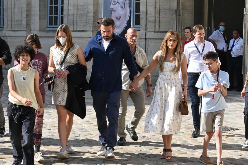 Affleck and Lopez with their blended family: her twins Emme (far left) and Max (far right) and his kids Seraphina (behind Emme) and Violet. Alamy Stock Photo