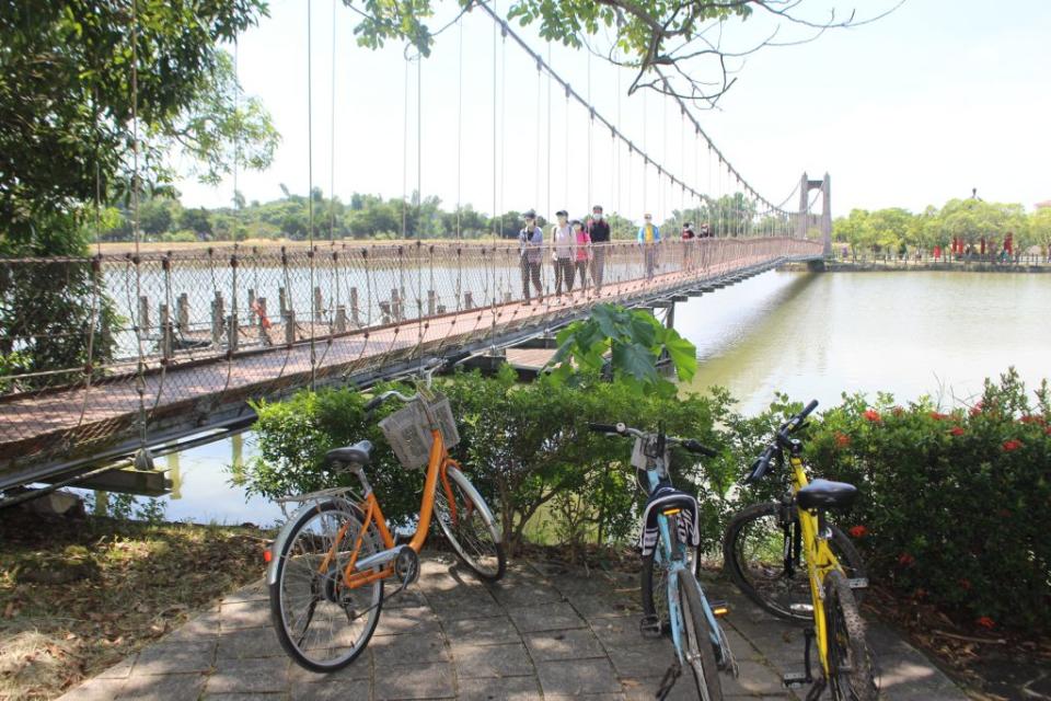 虎頭埤風景優美，湖濱旅館BOT案正在公告招標。（記者黃文記攝）