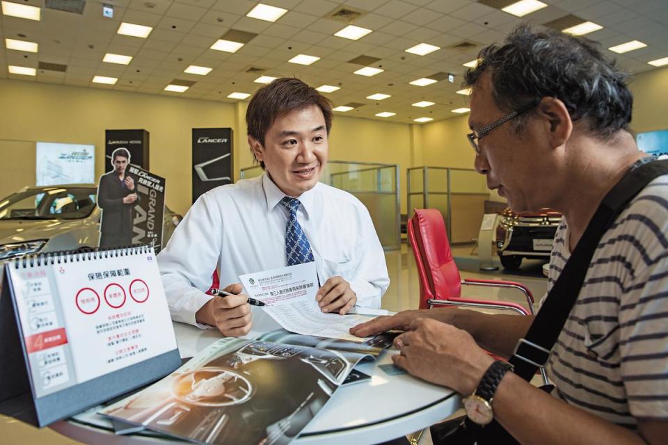 泡水車維修費驚人，多家產險公司推出泡水車險，詢問度高。（拍攝場地提供：中華汽車）