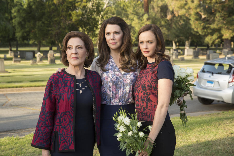 Kelly Bishop, Lauren Graham, and Alexis Bledel in 'Gilmore Girls: A Year in the Life.'