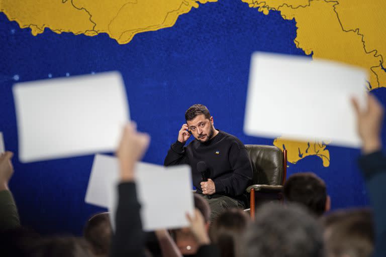 El presidente ucraniano, Volodimir Zelensky, durante una conferencia de prensa en Kiev, el 19 de diciembre