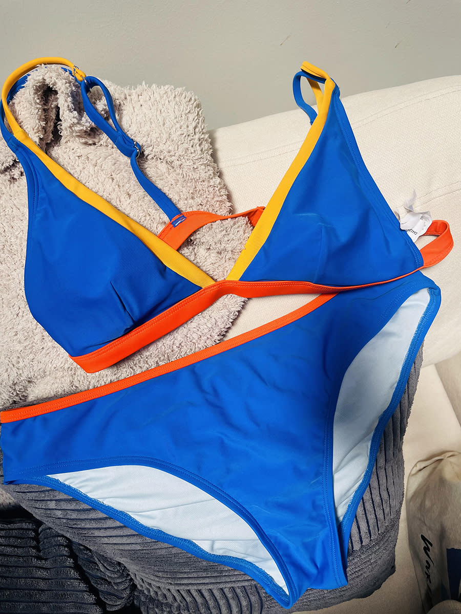 CUPSHE Color Block Bikini 