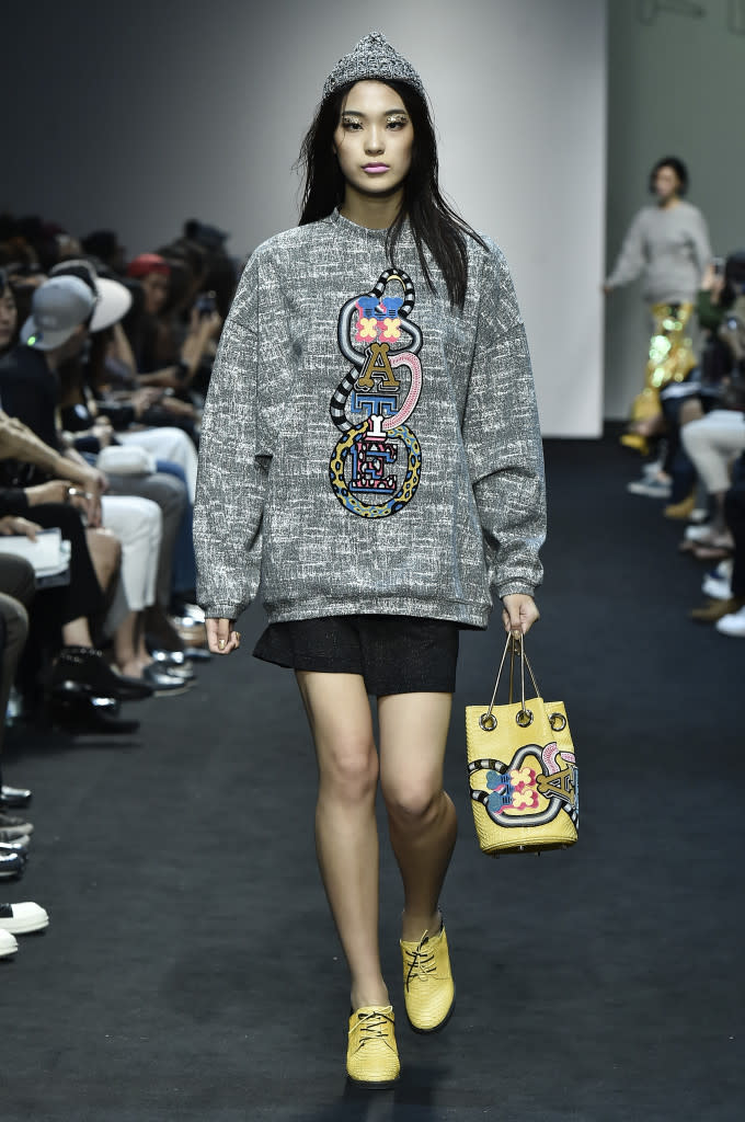 The KYE Spring 2016 show at Seoul Fashion Week featured the word “HATE” on every single item. 