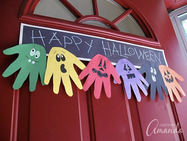 Halloween, Face in the Window DIY - Scavenger Chic