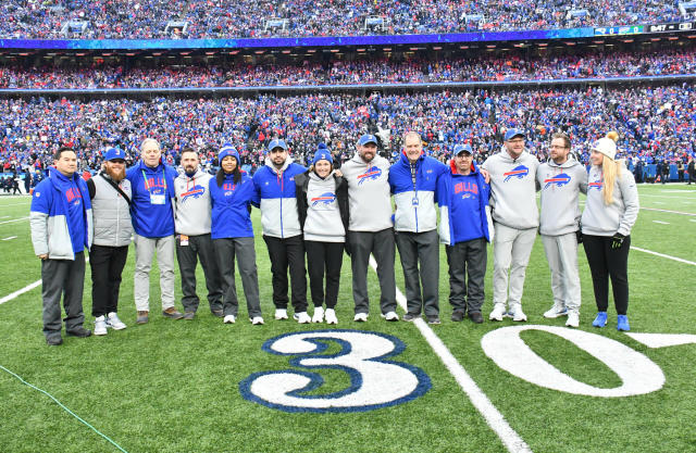 WATCH: Bills honor medical staff, Damar Hamlin ahead of Patriots