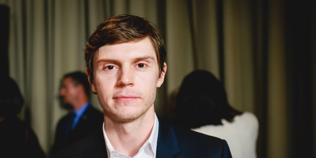 evan peters