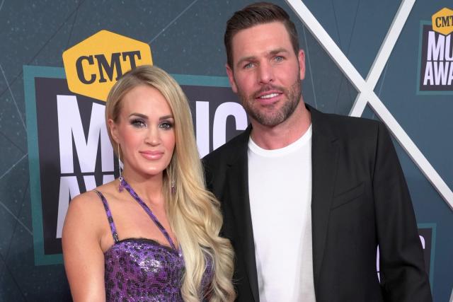Carrie Underwood Celebrates 11th Anniversary With Mike Fisher