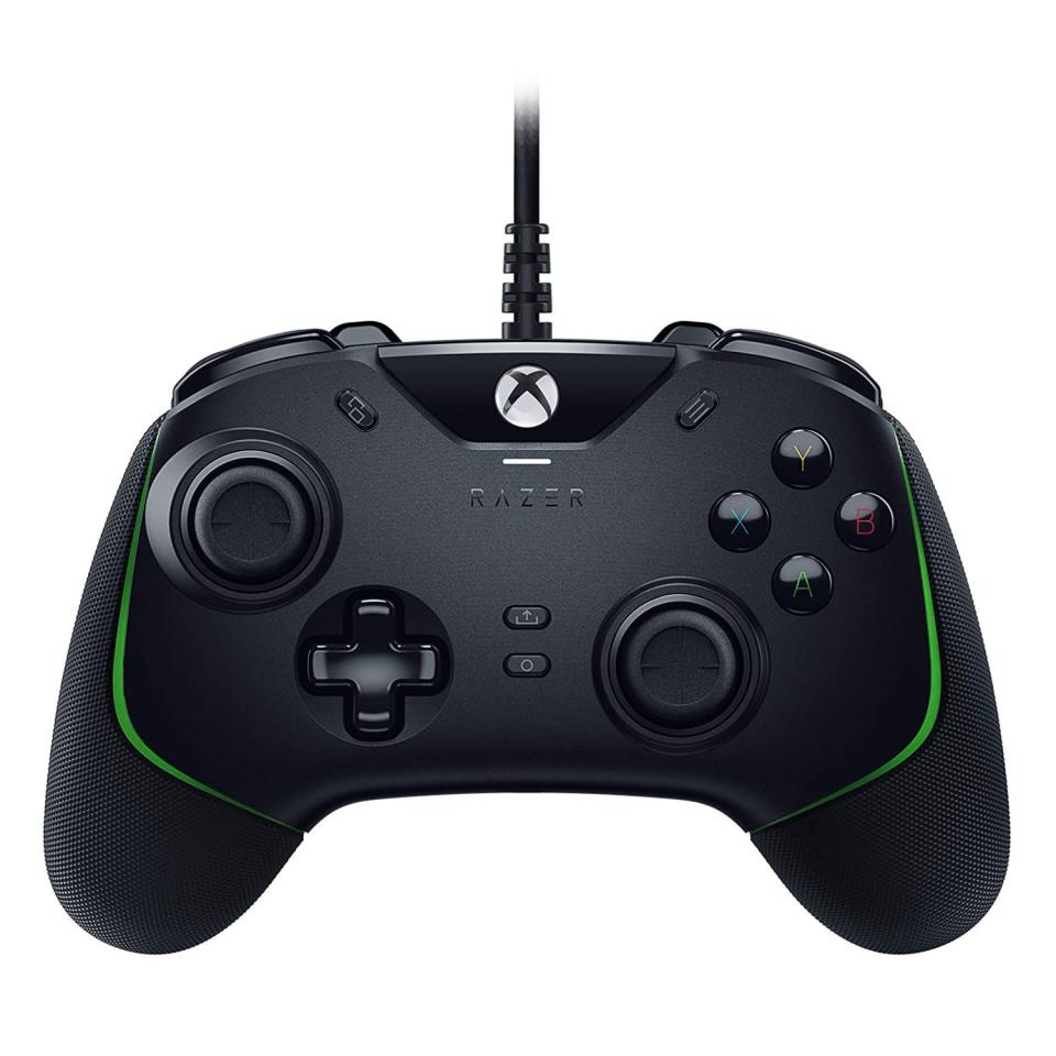 Razer Wolverine V2 Wired Gaming Controller