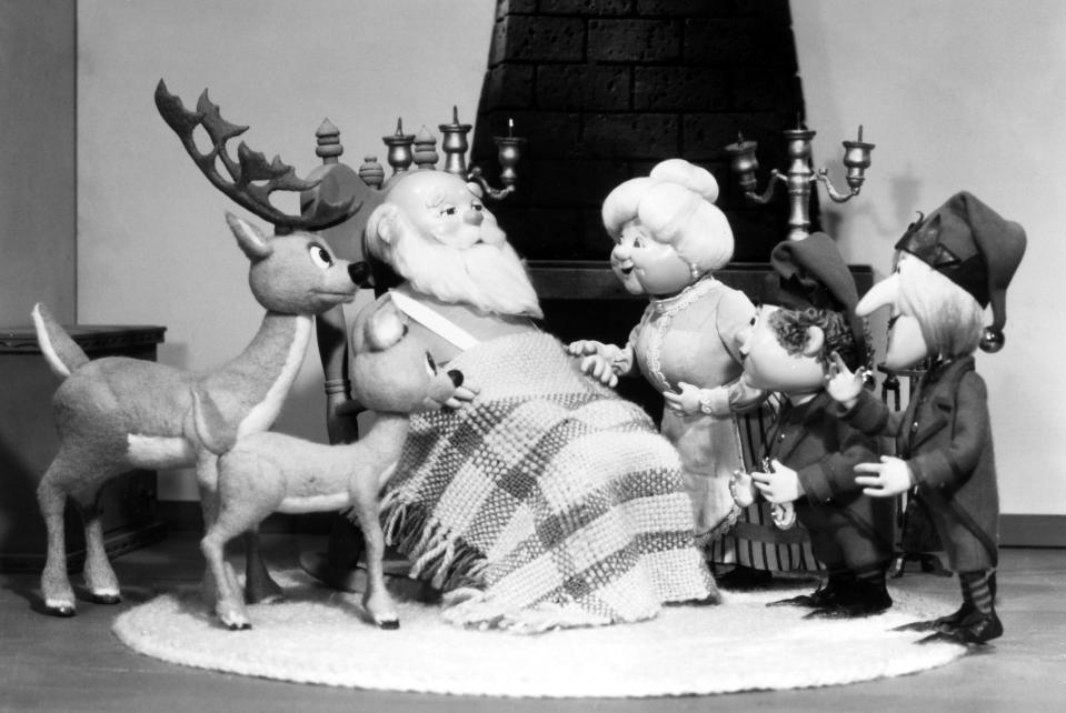 <h1 class="title">THE YEAR WITHOUT A SANTA CLAUS, Santa Claus and Mrs. Claus, 1974.</h1><cite class="credit">Courtesy Everett Collection</cite>