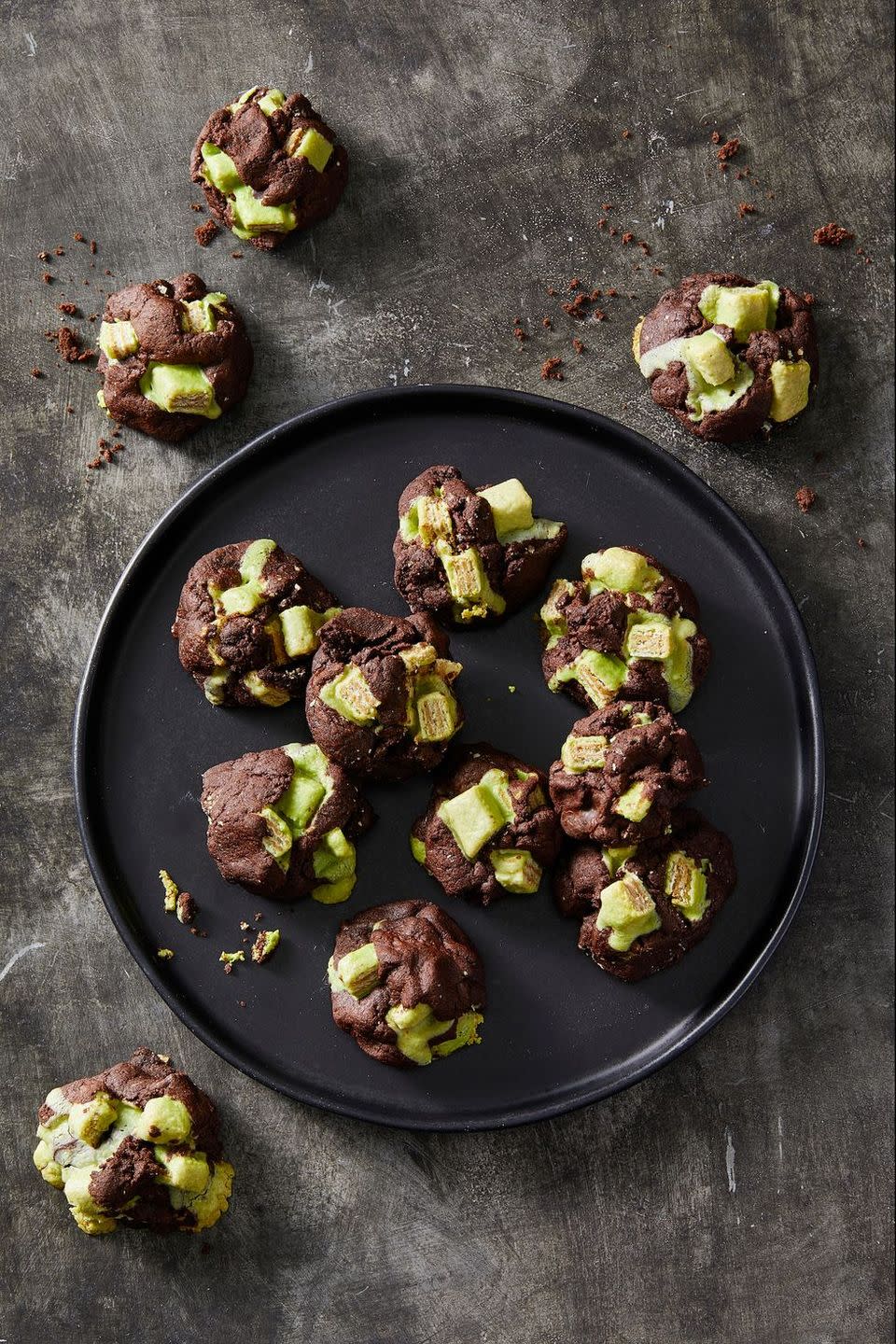 <p>Break off pieces of these crunchy matcha candy bars and add to deep dark chocolate cookie dough.<br></p><p><em><a href="https://www.goodhousekeeping.com/food-recipes/a28541666/dark-chocolate-candy-cookies-recipe/" rel="nofollow noopener" target="_blank" data-ylk="slk:Get the recipe for Dark Chocolate Candy Cookies »;elm:context_link;itc:0;sec:content-canvas" class="link ">Get the recipe for Dark Chocolate Candy Cookies »</a></em></p>