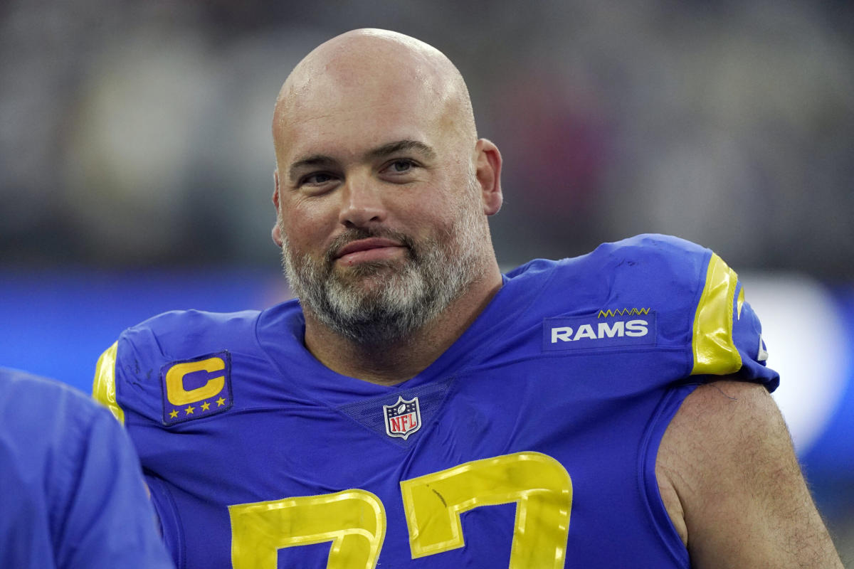 Andrew Whitworth joins 'Thursday Night Football' studio coverage