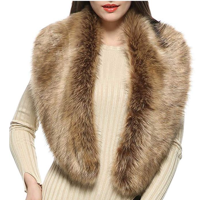 Dress up your winter coat while keeping the cold out. Find it for $20 on <strong><a href="https://amzn.to/2Jf3QTg" target="_blank" rel="noopener noreferrer">Amazon</a></strong>.