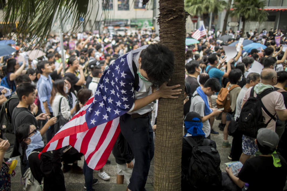 2019年9月8日，有網民發起在中環遮打花園舉行「香港人權與民主祈禱會」，隨後遊行至美國駐港總領事館。