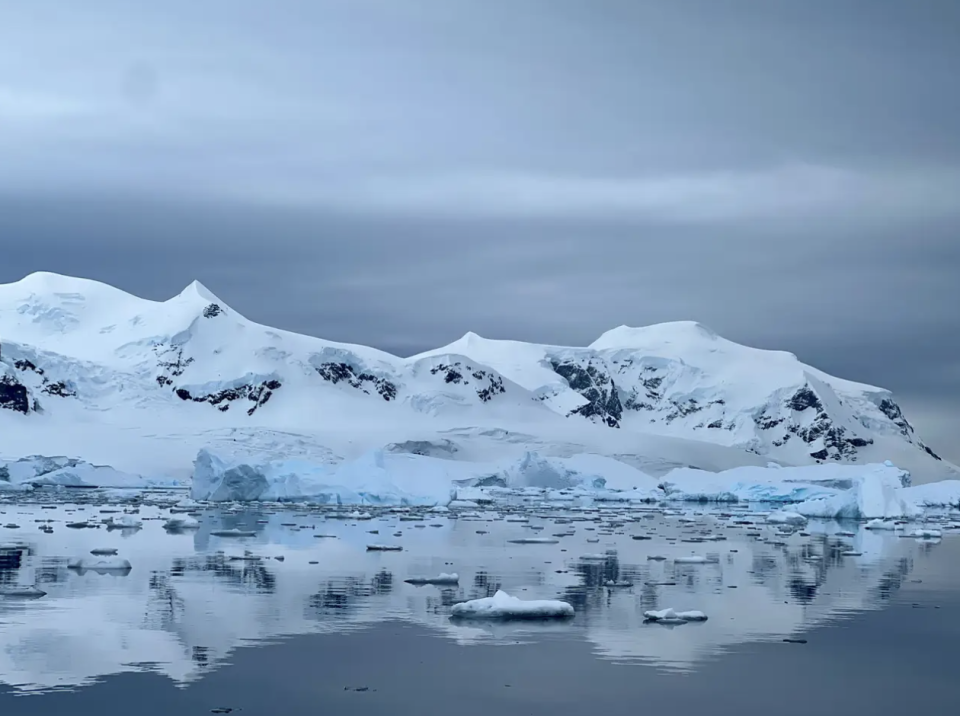 Malerische Eislandschaften sind weit und breit zu sehen. - Copyright: Taylor Rains / Business Insider