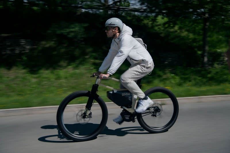 BMW i Vision AMBY電動腳踏車。（圖／翻攝BMW網站）