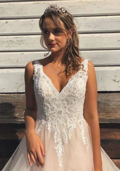 My Kitchen Rules star Rachael Hammer looks stunning in a bridal gown. Source: Instagram/rachael.hammer