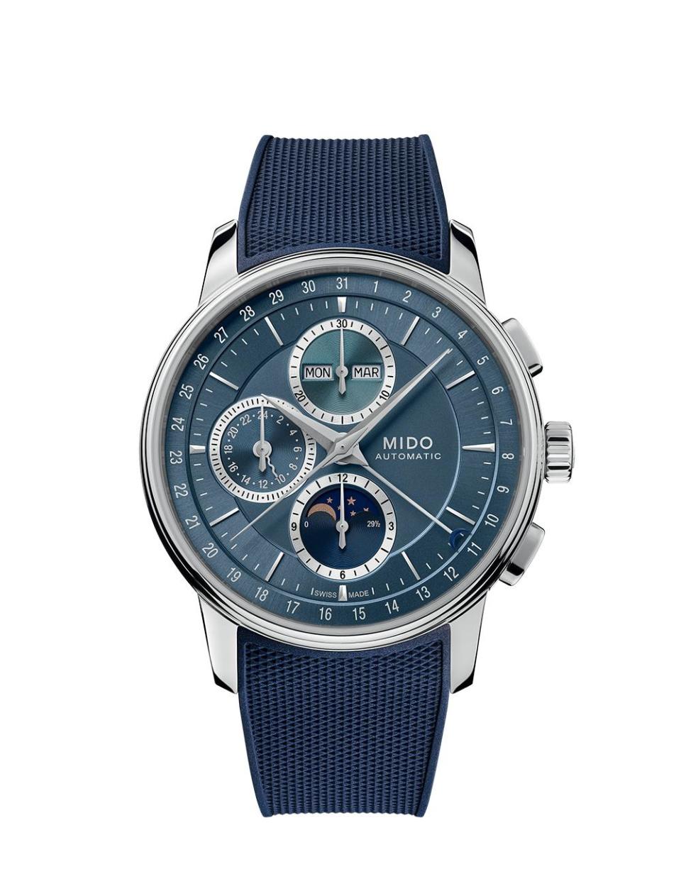 MIDO美度全新Baroncelli lll Chronograph Moonphase「永恆系列」月相計時碼錶 ，融合計時碼錶、月相和全日曆等複雜功能於一身，是品牌所做過功能最複雜的錶款。定價約NT$91,000。