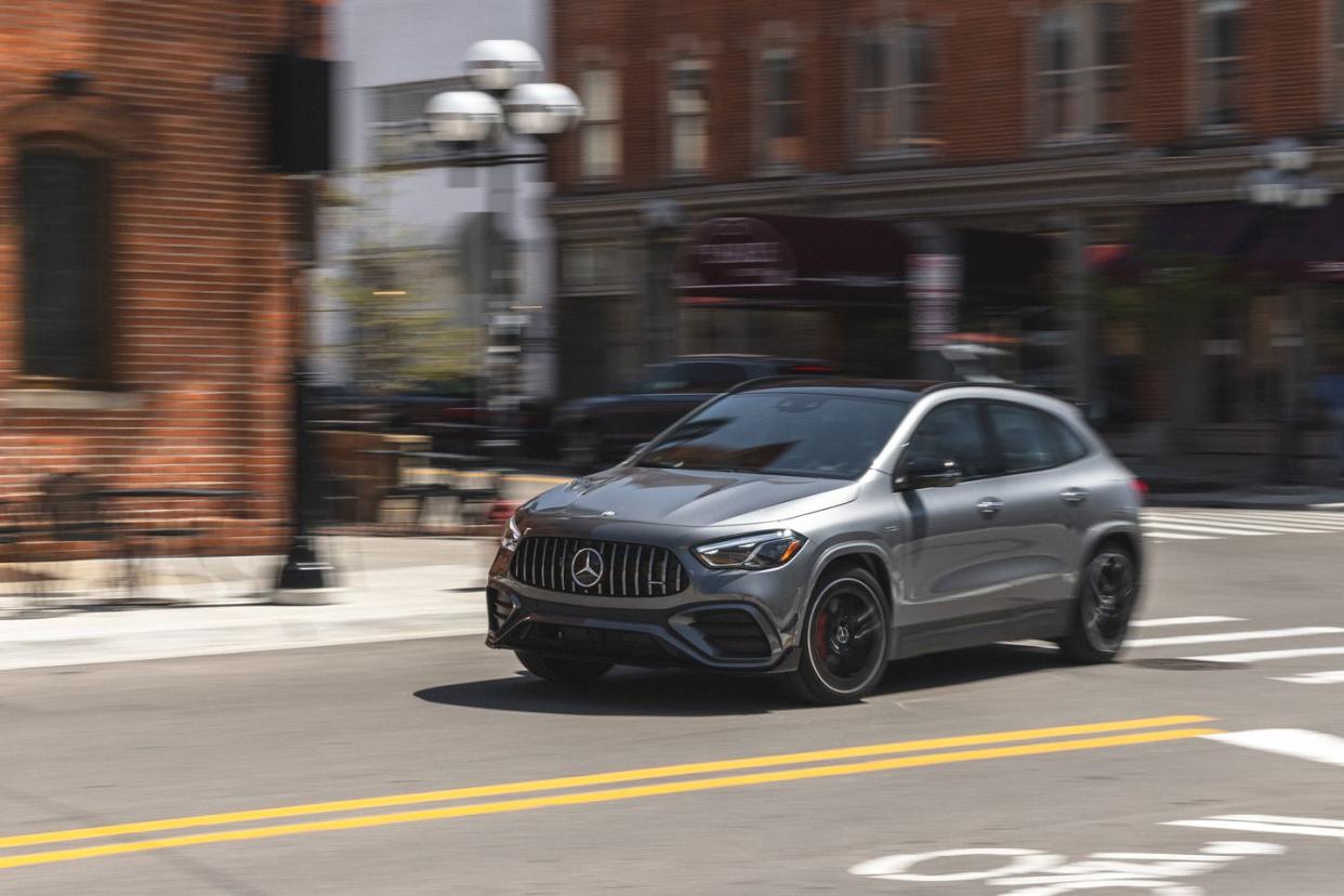 2024 mercedes amg gla35