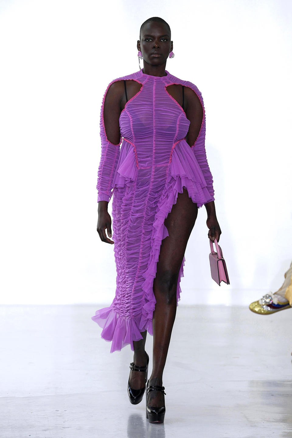 A look from the Ester Manas fall 2022 show. - Credit: Giovanni Giannoni/WWD
