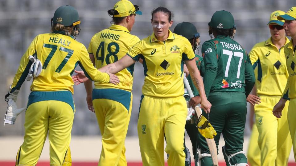 Bangladesh v Australia - Women's T20 Series: Game 2