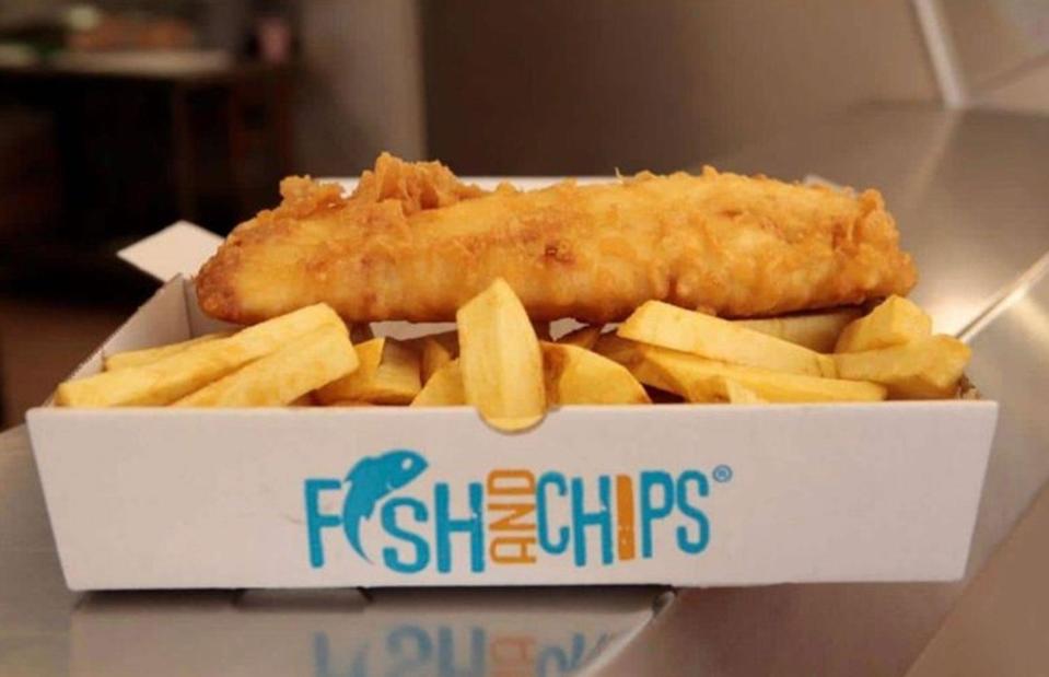 <p>NewingtonFishBar/Facebook</p>