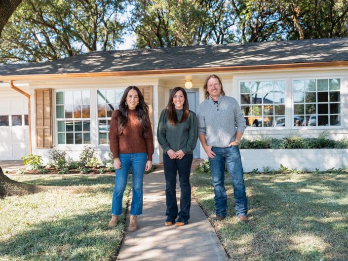 Before And After Photos Show How Chip And Joanna Gaines Transformed A   98626fa5a46bc2242af0fce980d57bb9