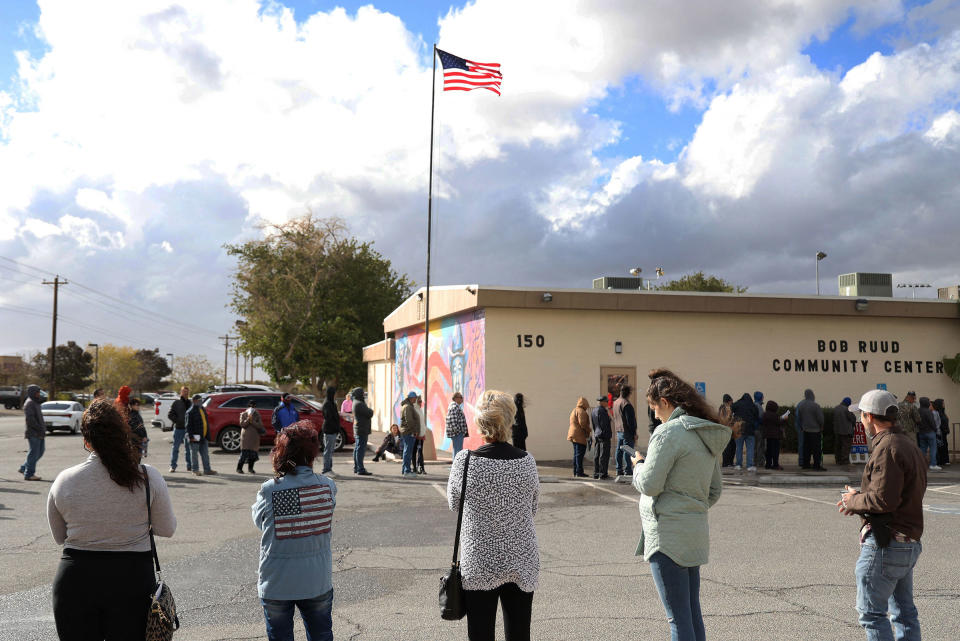 Nye County residents wait in line in to cast their vote in the Midterm elections at Bob Ruud Community Center in Pahrump, Nev. on Nov. 8, 2022.<span class="copyright">Ronda Churchill—AFP via Getty Images</span>