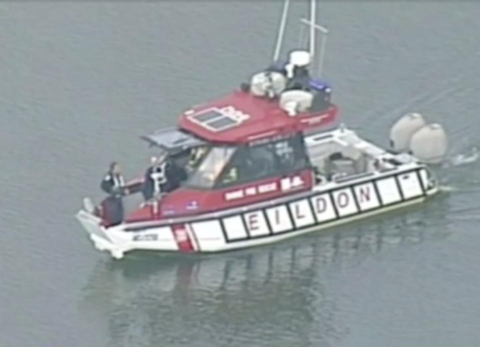 A rescue boat at the scene on Lake Eildon. Source: Ten Play