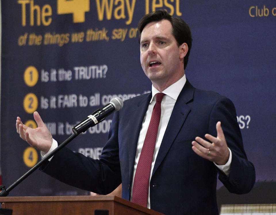 Former state auditor Adam Edelen speaks at a forum in Louisville on April 18. (Photo: ASSOCIATED PRESS/Timothy D. Easley)