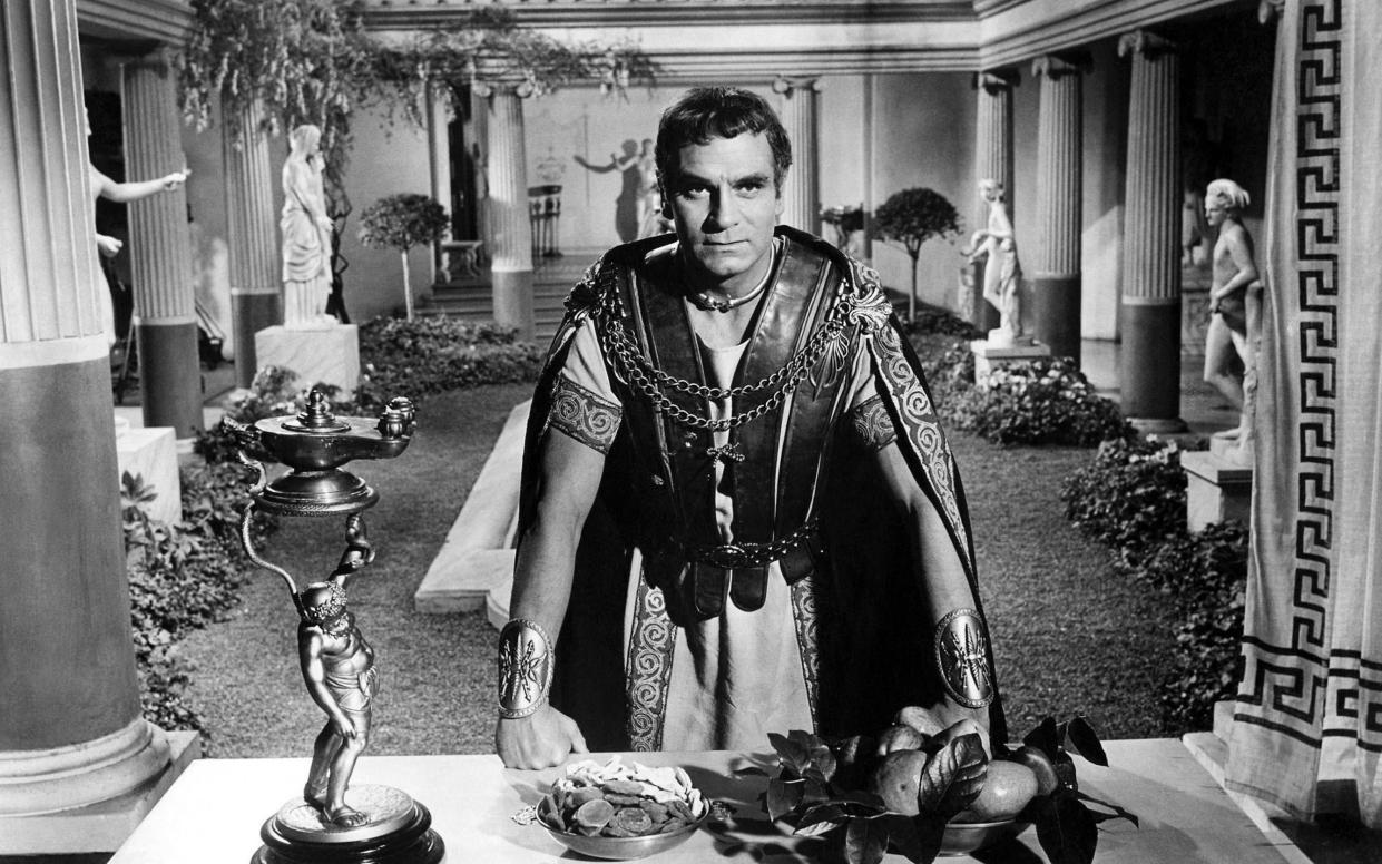 'As rich as Crassus': Laurence Olivier as Marcus Licinius Crassus in Spartacus, 1960 - Allstar Picture Library Ltd / Alamy Stock Photo