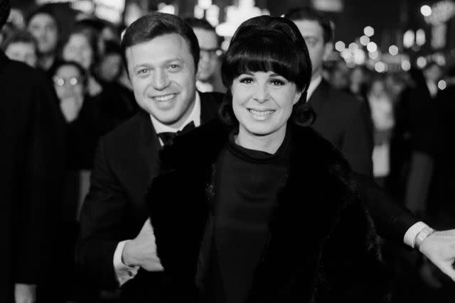 <p>Art Zelin/Getty</p> Steve Lawrence and Eydie Gormé in the 1970s