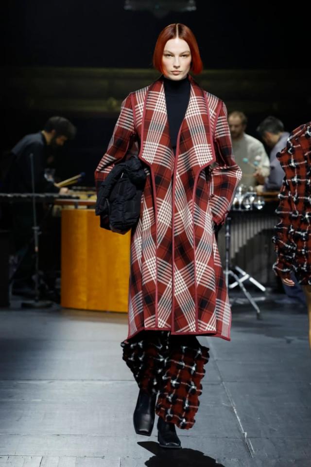 Issey Miyake FW23 Proves It's Chic to Be Square