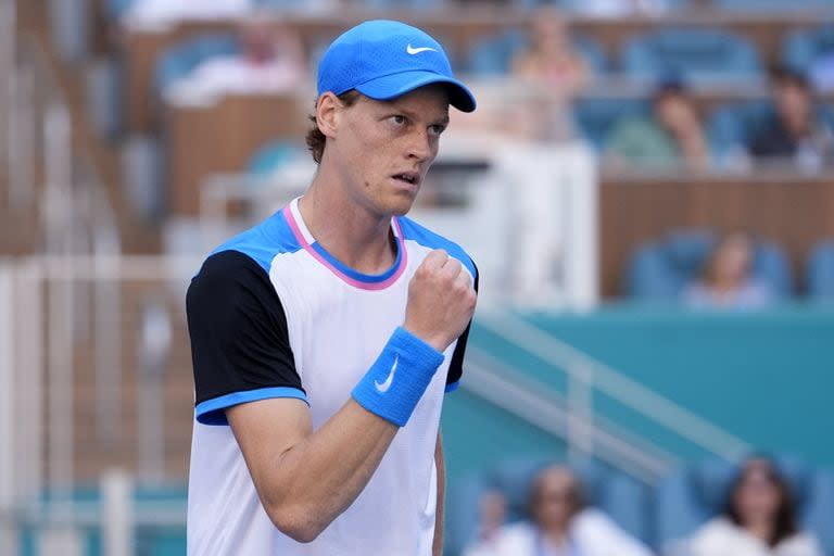 Jannik Sinner debuta este miércoles en el Masters 1000 de Montecarlo y es la principal amenaza de Novak Djokovic, el N° 1