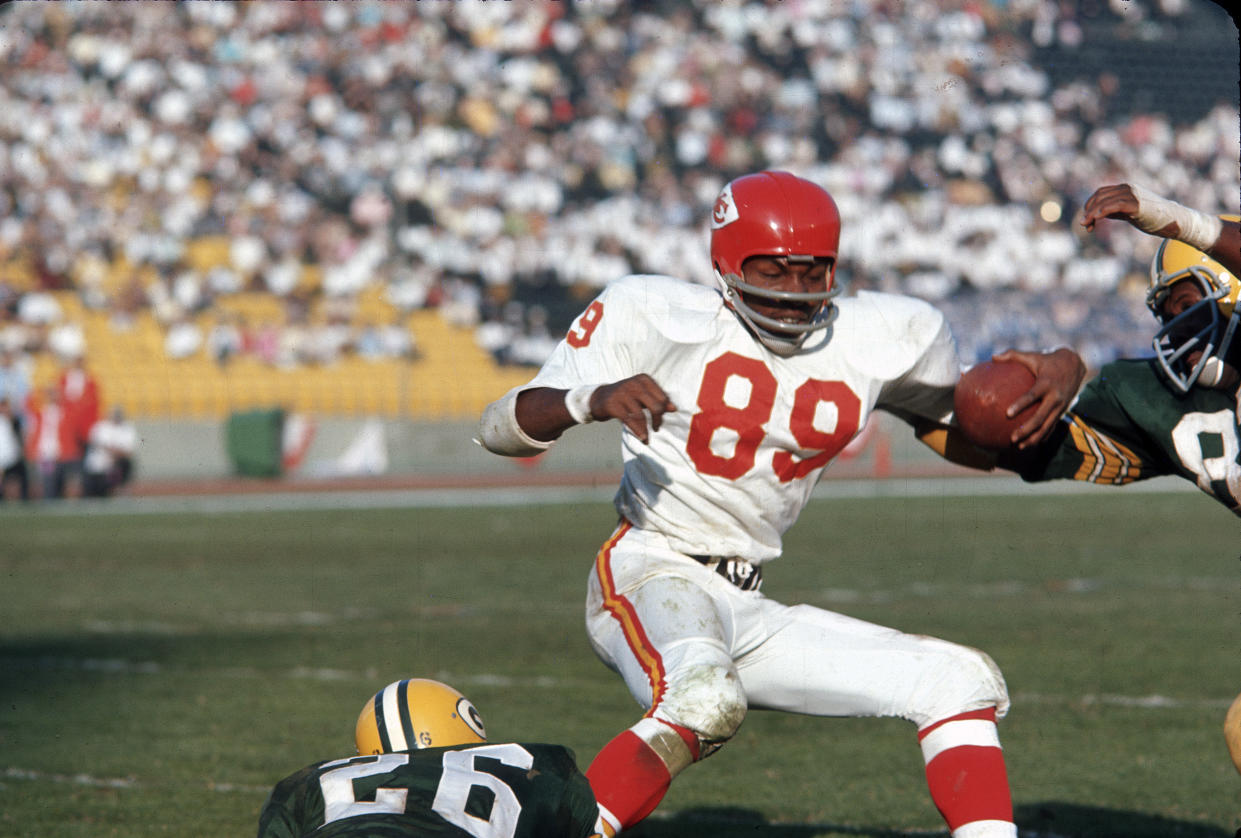 LOS ANGELES, CA - January 15: Otis Taylor #89 of the Kansas City Chiefs carries the ball against the Green Bay Packers during Super Bowl I January 15, 1967 at the Los Angeles Coliseum in Los Angeles, California. The Packers won the game 35-10. (Photo by Focus on Sport/Getty Images) 