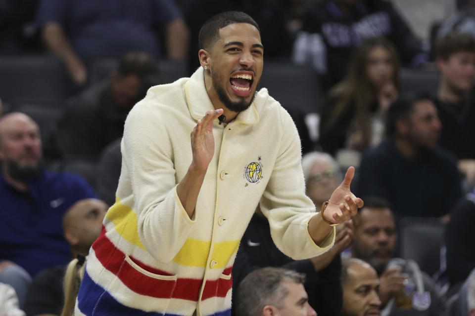 Indiana Pacers guard Tyrese Haliburton celebrates during the second half of the team's NBA basketball game against the Sacramento Kings in Sacramento, Calif, Thursday, Jan. 18, 2024. (AP Photo/Jed Jacobsohn)