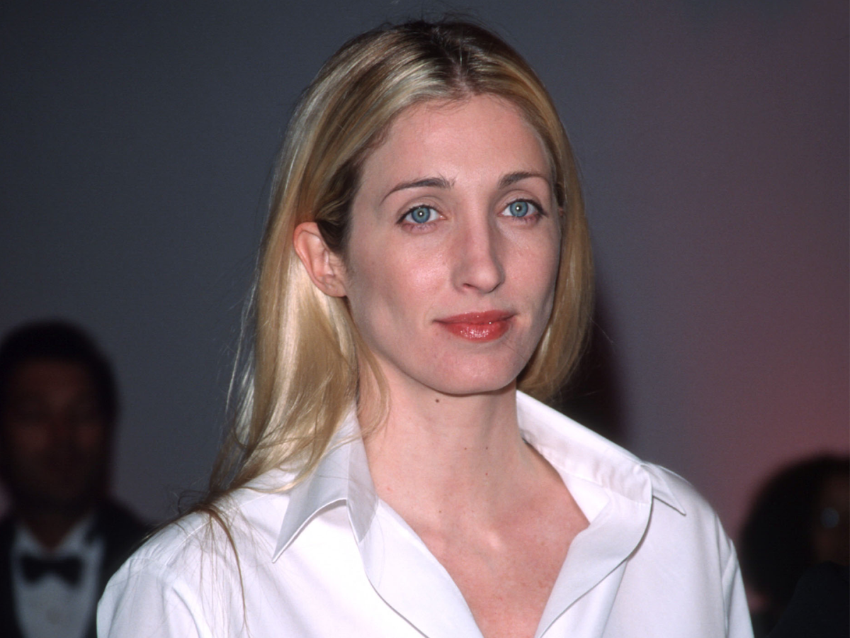 Кэролин бессетт. Carolyn Bessette Kennedy.