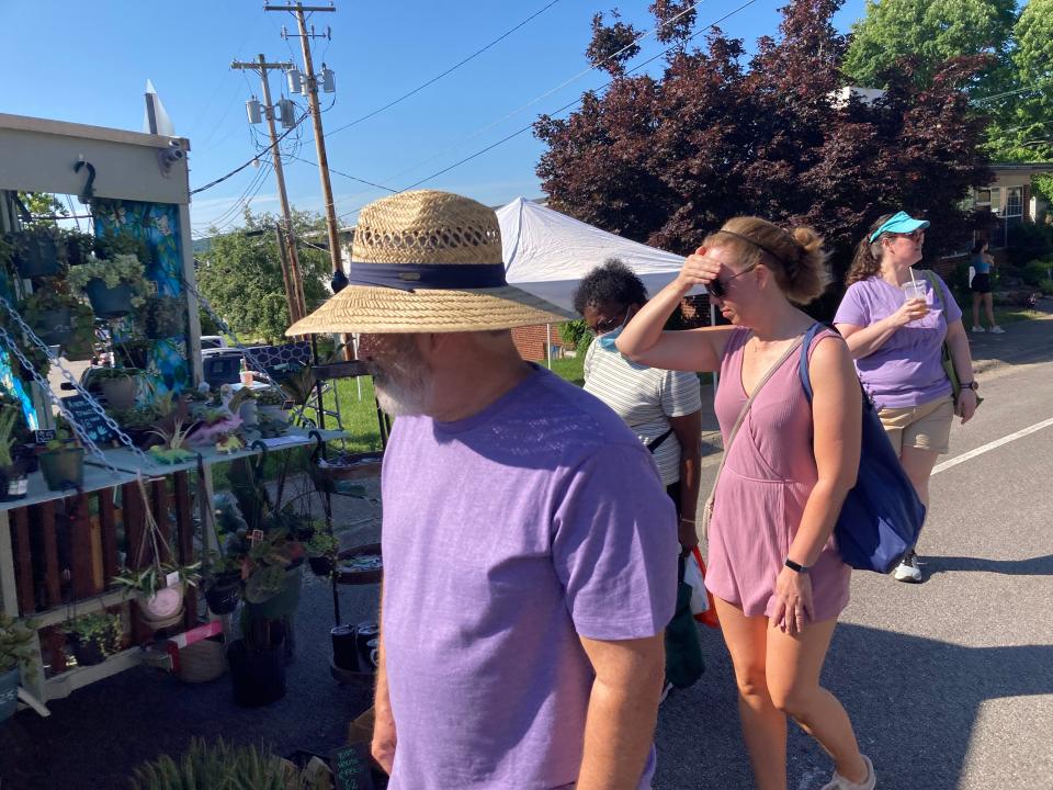 A crowd braved the heat at the Lavender Festival Saturday, June 18, 2022 at Historic Jackson Square in Oak Ridge.