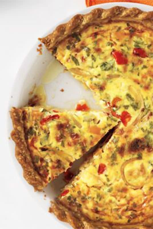 Cheesy Bell Pepper and Herb Quiche