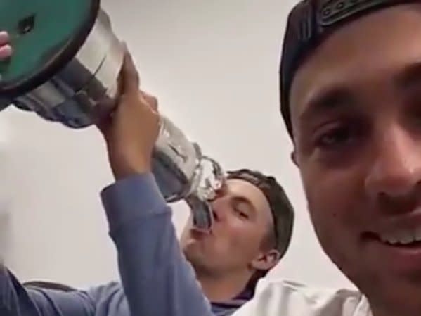 Jordan Spieth drinks out of Claret Jug after British Open