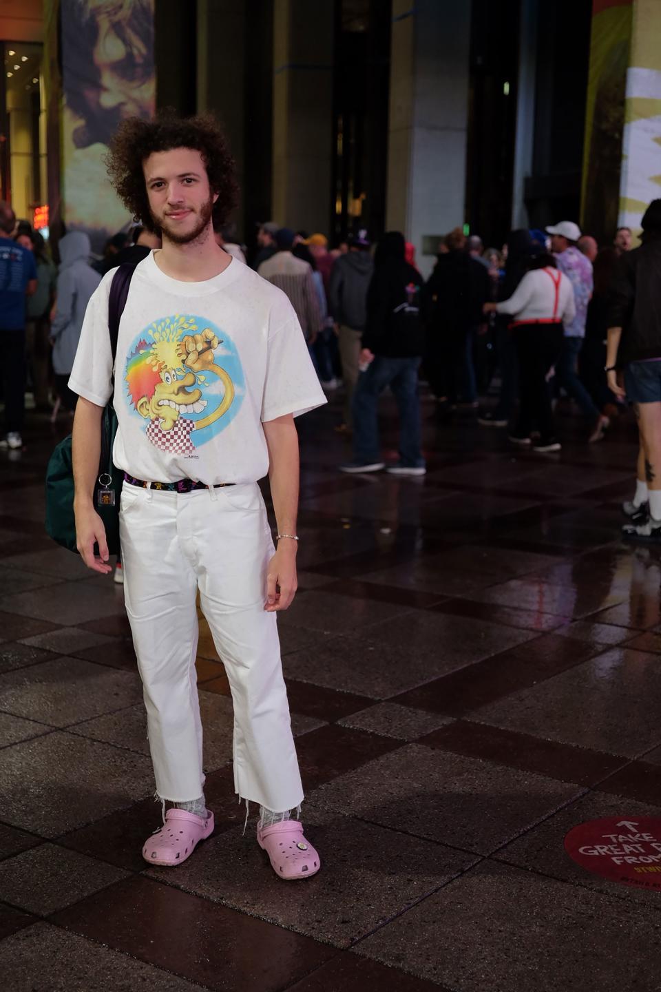 Here’s What Everyone Wore to see Dead & Company on Halloween