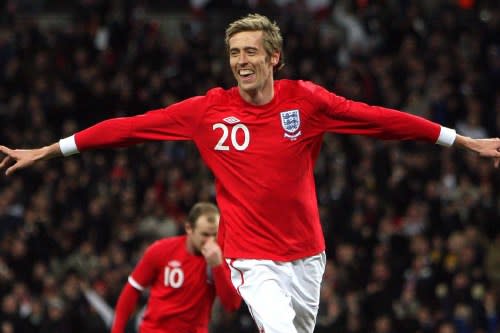 Peter Crouch celebrates for England