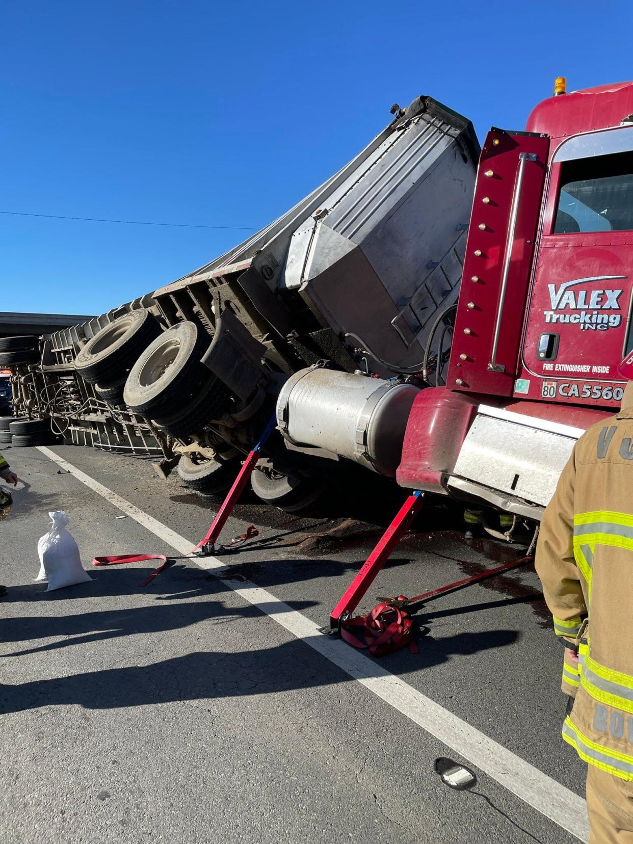 A crash between a big rig and a commercial truck on Madera Road in Simi Valley Tuesday morning, Jan. 31, 2023, shut the intersection at Viewline Drive for a time.