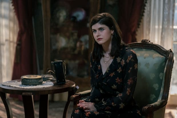 Alexandra Daddario as Dr. Rowan Fielding in "Anne Rice's Mayfair Witches" on AMC<p>Alfonso Bresciani/AMC</p>