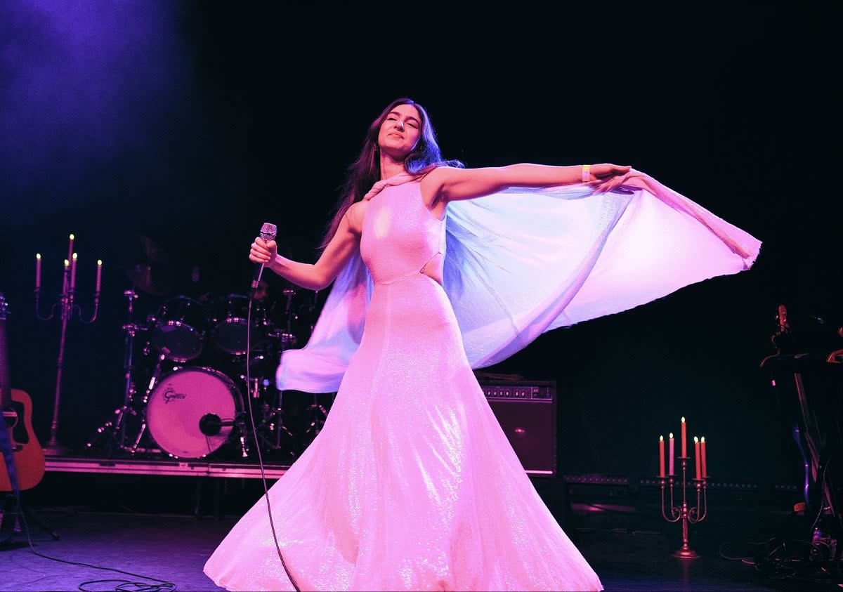 Weyes Blood performs at Eventim Apollo (Redferns)