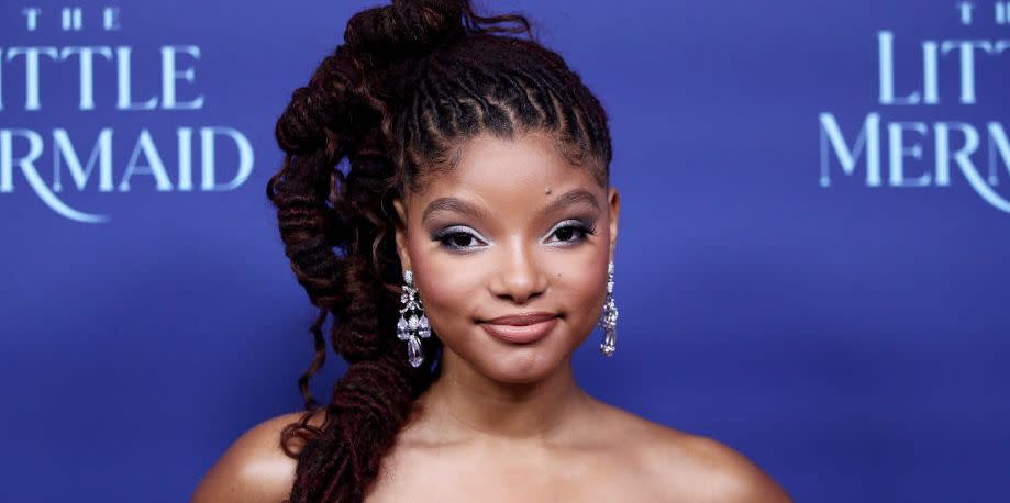 <span class="caption">Halle Bailey Supports <span class="caas-xray-inline-tooltip"><span class="caas-xray-inline caas-xray-entity caas-xray-pill rapid-nonanchor-lt" data-entity-id="Rachel_Zegler" data-ylk="cid:Rachel_Zegler;pos:1;elmt:wiki;sec:pill-inline-entity;elm:pill-inline-text;itc:1;cat:Actor;" tabindex="0" aria-haspopup="dialog"><a href="https://search.yahoo.com/search?p=Rachel%20Zegler" data-i13n="cid:Rachel_Zegler;pos:1;elmt:wiki;sec:pill-inline-entity;elm:pill-inline-text;itc:1;cat:Actor;" tabindex="-1" data-ylk="slk:Rachel Zegler;cid:Rachel_Zegler;pos:1;elmt:wiki;sec:pill-inline-entity;elm:pill-inline-text;itc:1;cat:Actor;" class="link ">Rachel Zegler</a></span></span> for Snow White</span><span class="photo-credit">Don Arnold - Getty Images</span>