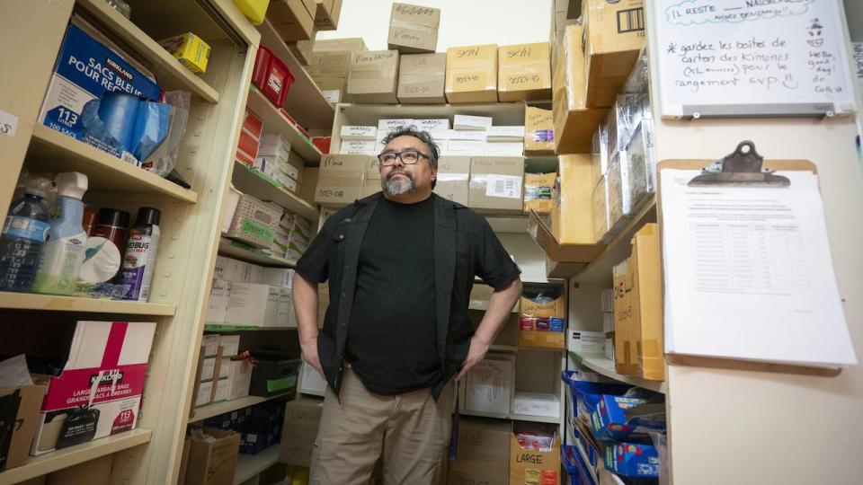 René Obregon-Ida, who heads RAP Jeunesse, an organization that helps youth experiencing homelessness, is worried the different groups operating inside the CSSDM building will disperse, making it more difficult to help people in the neighbourhood who are in need. 