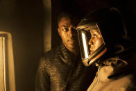 <p>David Ajala et Jodie Turner-Smithdans Nightflyers. © Jonathan Hession/Syfy </p>