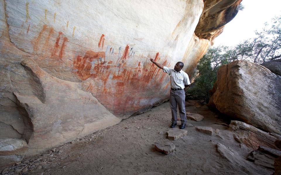 Bushman's Kloof Rock Art - The Red Carnation Hotel Collection
