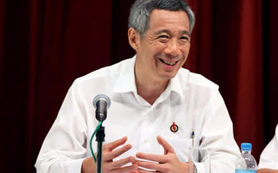 Prime Minister Lee Hsien Loong announces the new Cabinet line-up. (AFP photo)